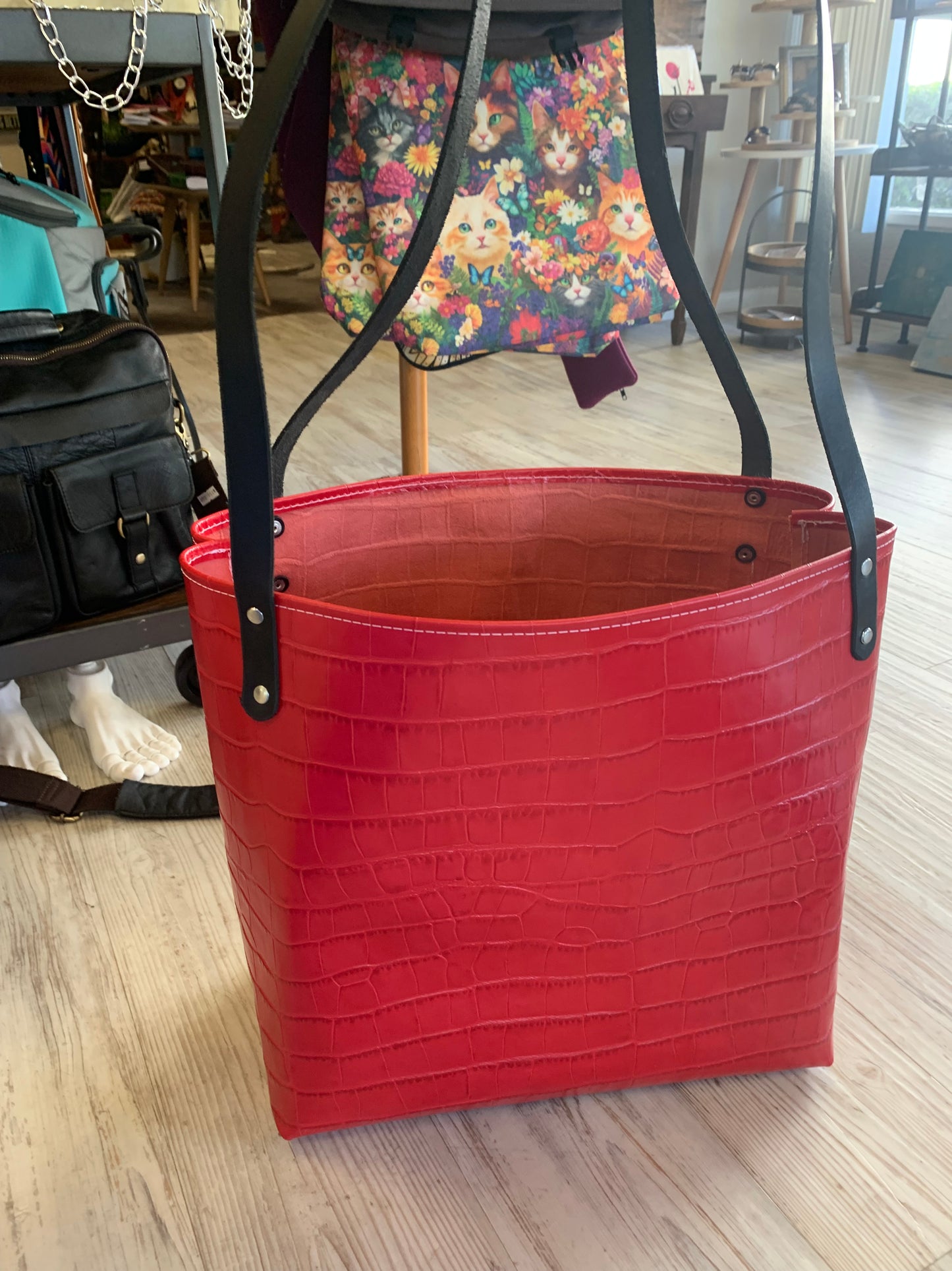 Market Tote - Red Leather W/ Black Handles