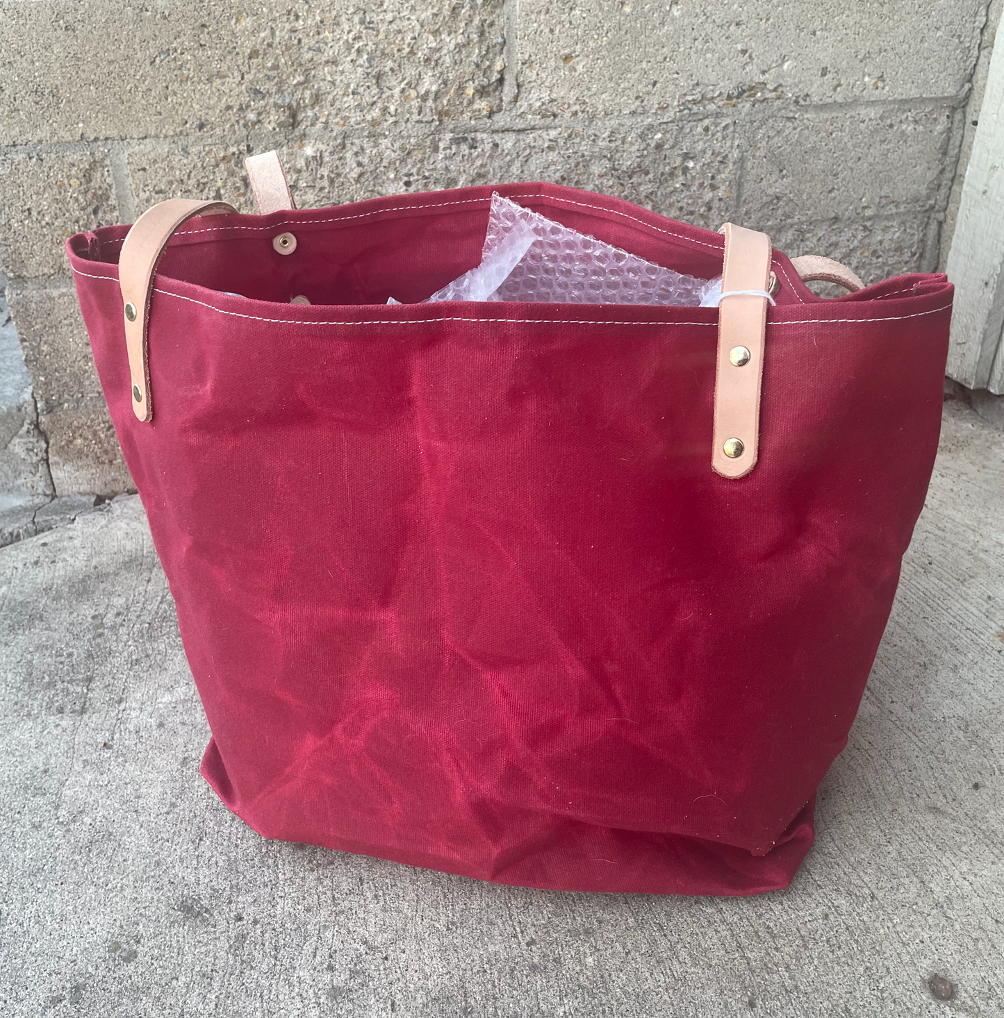 Market Tote- Waxed Canvas (Red)