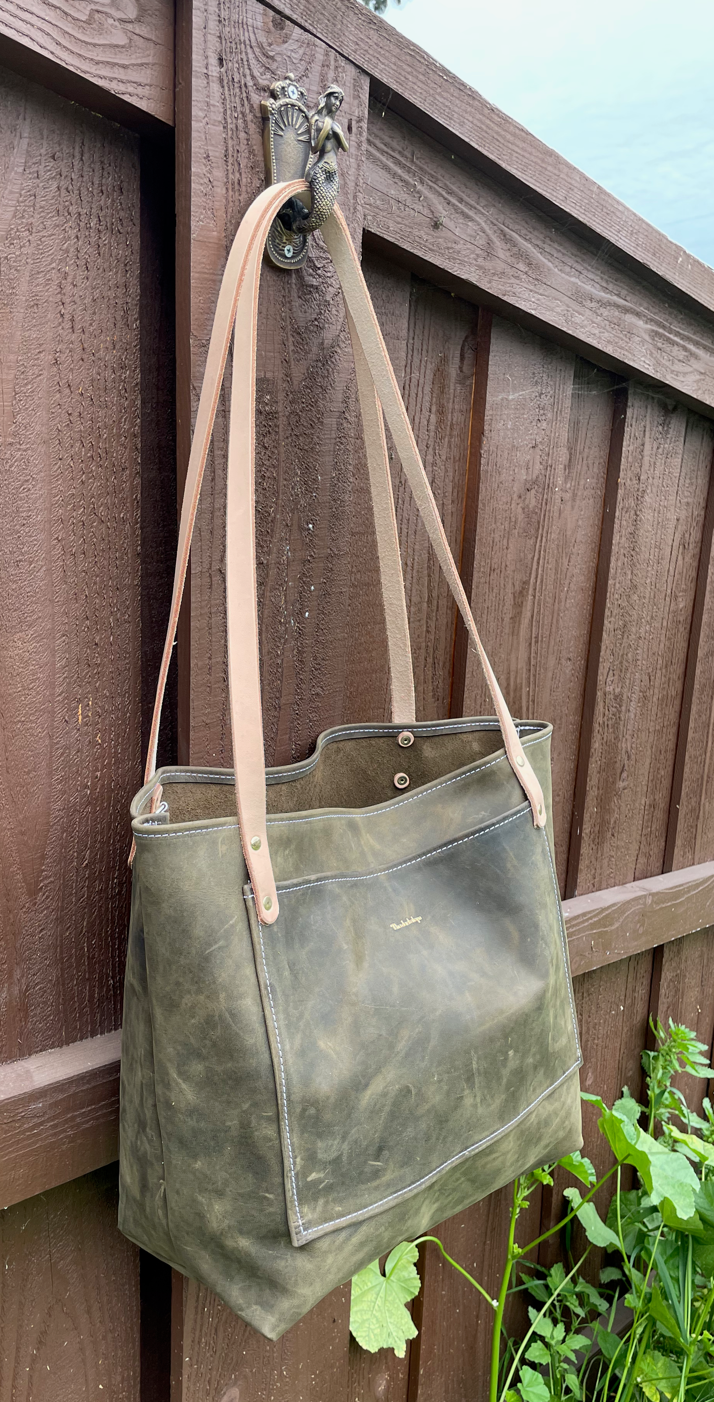 Market Tote- Crazy Horse Leather (Olive)