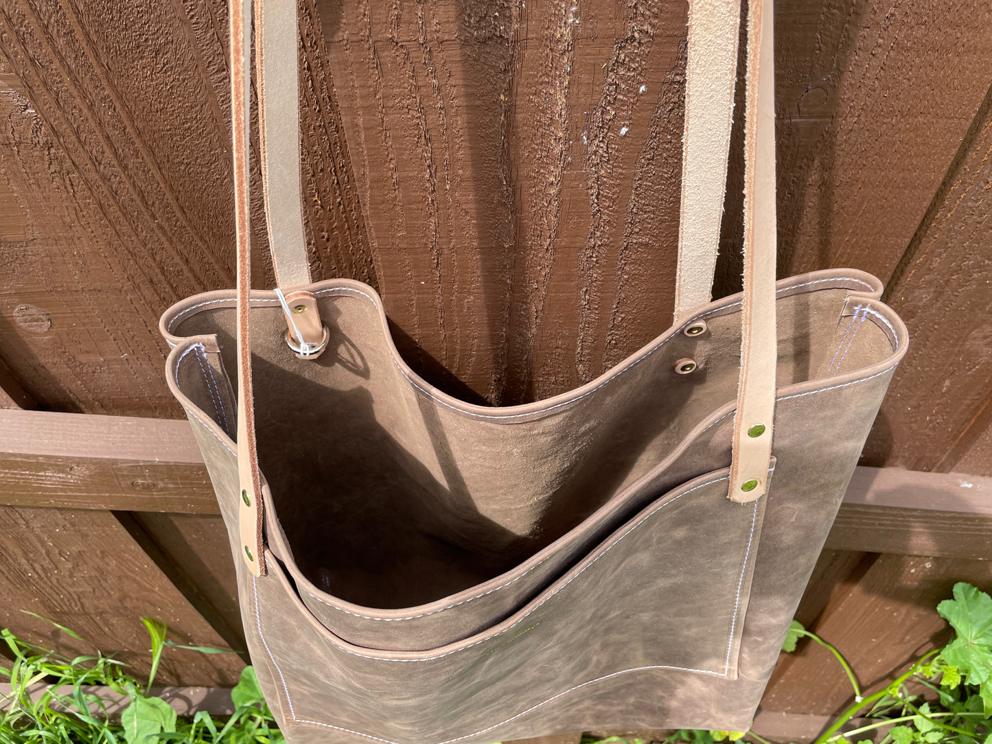 Market Tote- Crazy Horse Leather (Brown)