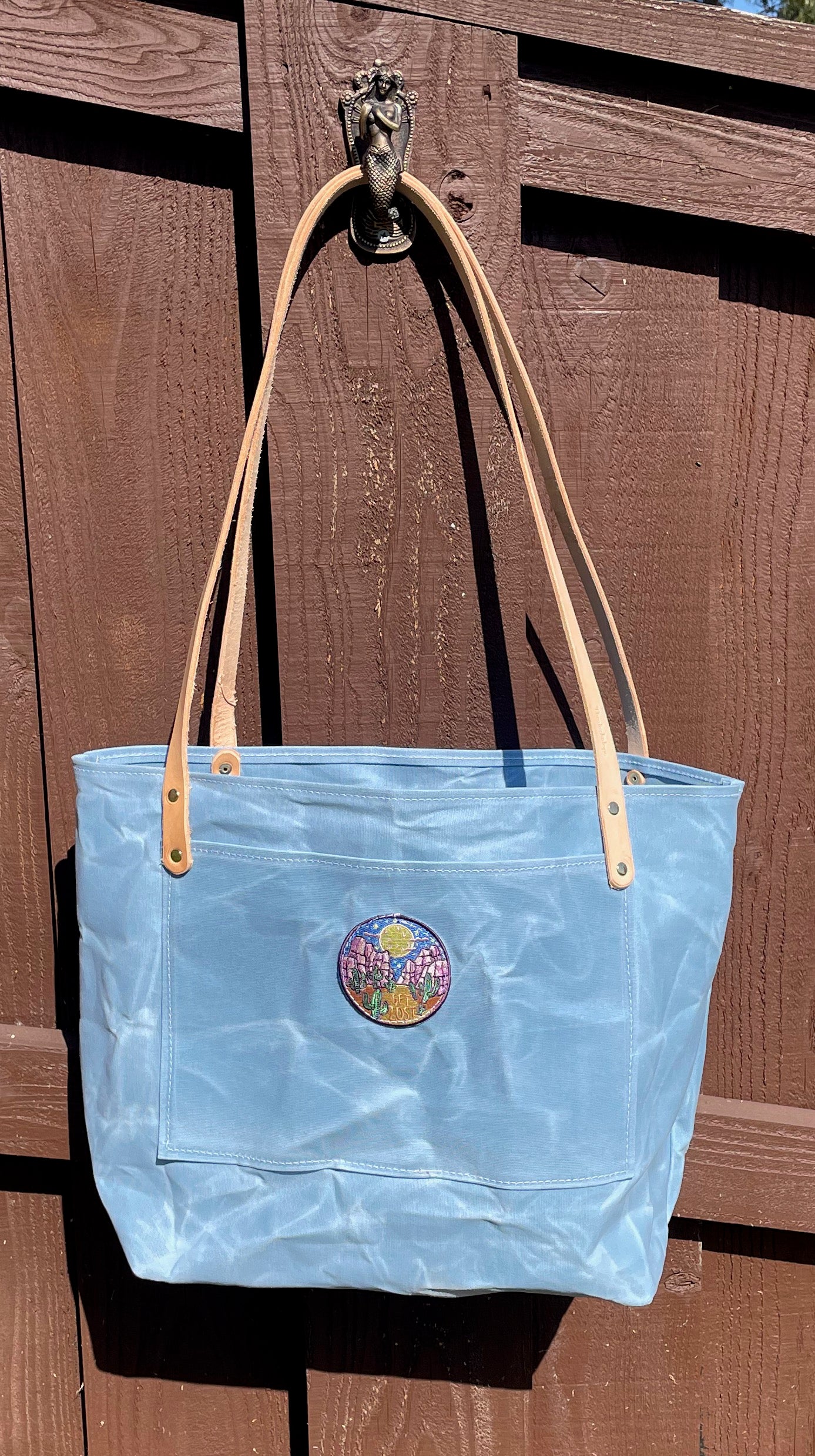 Market Tote "Get Lost"- Waxed Canvas (Sky Blue)